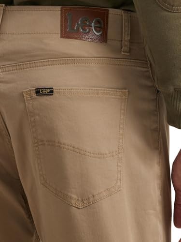 Experience Greater Comfort Lee Mens Extreme Motion Straight Taper Jean