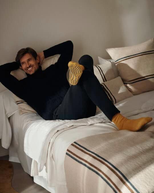 FALKE Mens Slipper Socks for Warm Comfort