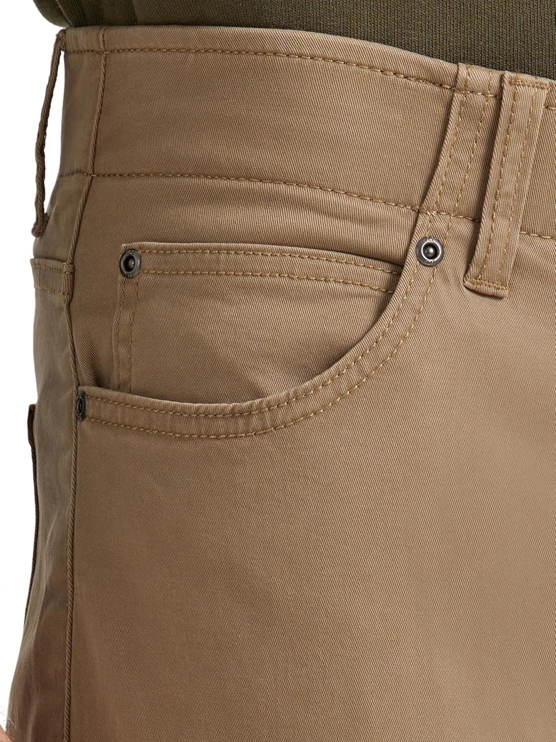 Experience Greater Comfort Lee Mens Extreme Motion Straight Taper Jean