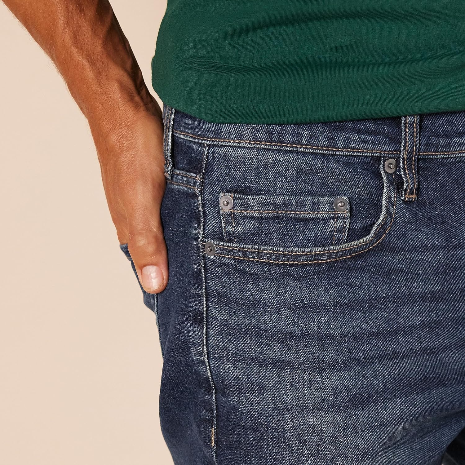 Amazon Essentials Slim Fit Jeans for Men with Comfort Fit Style